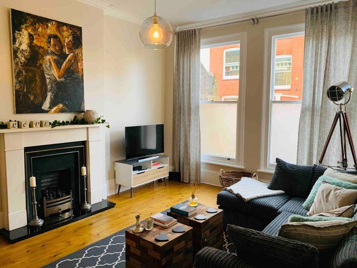 Luxury Fulham Flat With 5* Touches Nr River Thames Londen Buitenkant foto